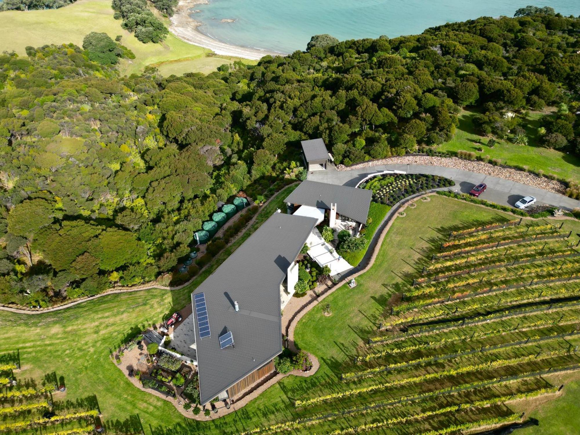 La Bodega Waiheke Island 호텔 Surfdale 외부 사진
