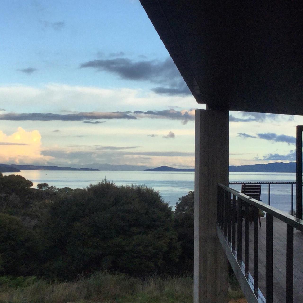 La Bodega Waiheke Island 호텔 Surfdale 외부 사진